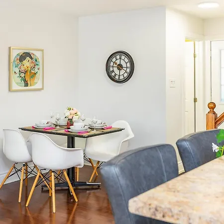 Cozy Modern 4Br Home With Sunny Patio Ottawa Exterior photo